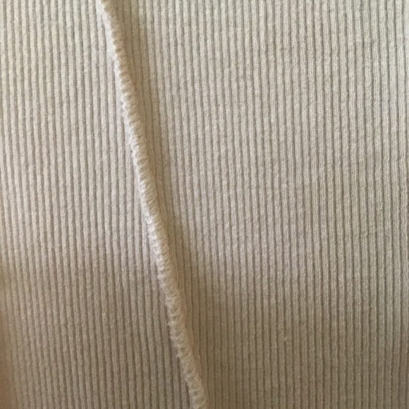 Dynamite high neckline sleeveless top - Picture 3 of 5